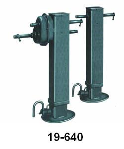 50k SAF Holland - Binkley, Jack Set (2 spd) -  Complete Jack Set including: (1) 19-641 Jack , (1) 19-642 Jack, (1) 19-602 Handle  ,(1) 19-810-3 Cross Bar